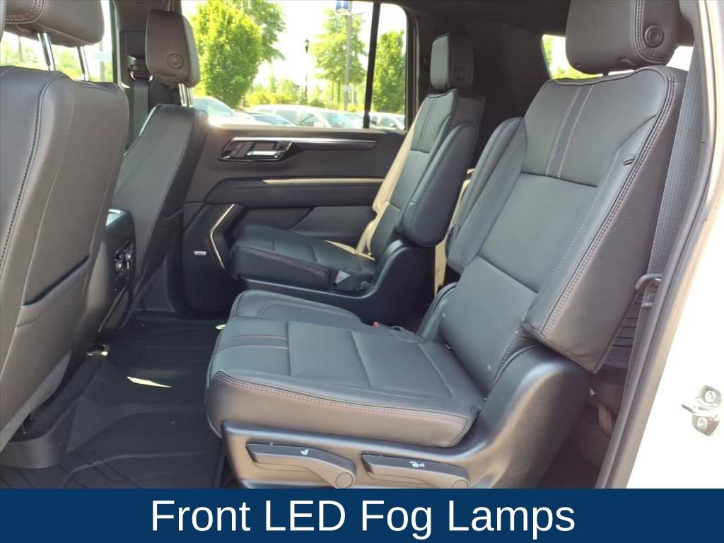 Used 2025 Chevrolet Suburban RST w/ Comfort Package AWD/4WD image 24