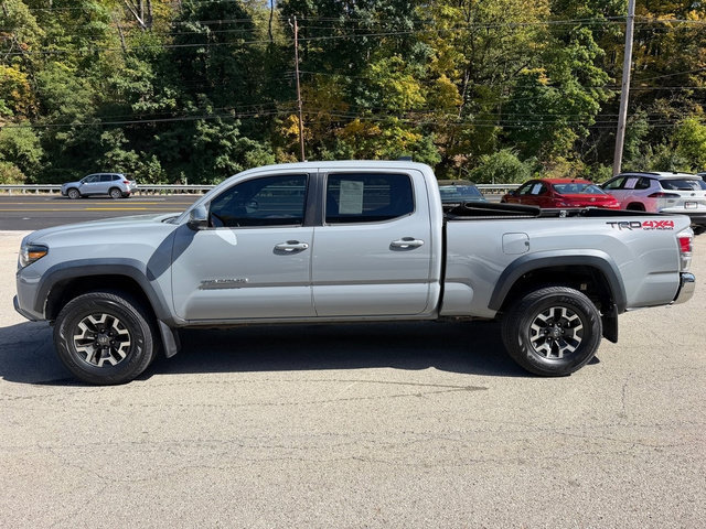 Certified 2020 Toyota Tacoma TRD Off-Road AWD/4WD image 6