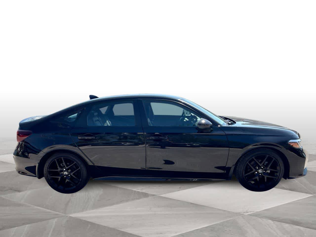 Used 2025 Honda Civic Sport image 9