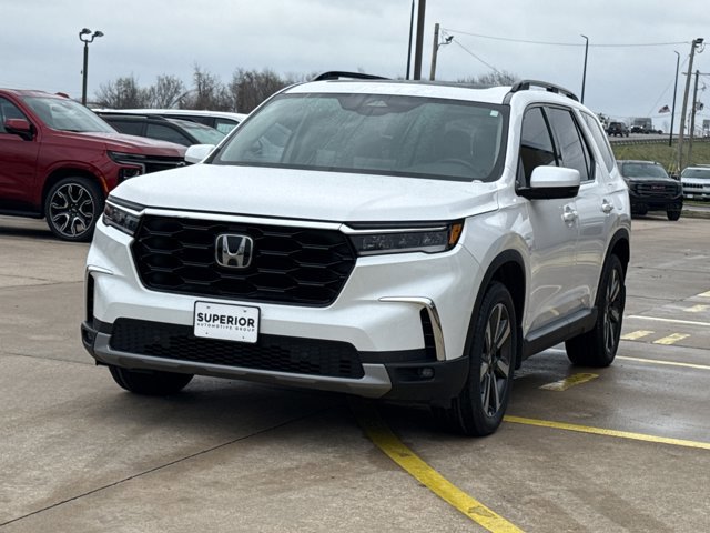 Used 2023 Honda Pilot Touring image 17