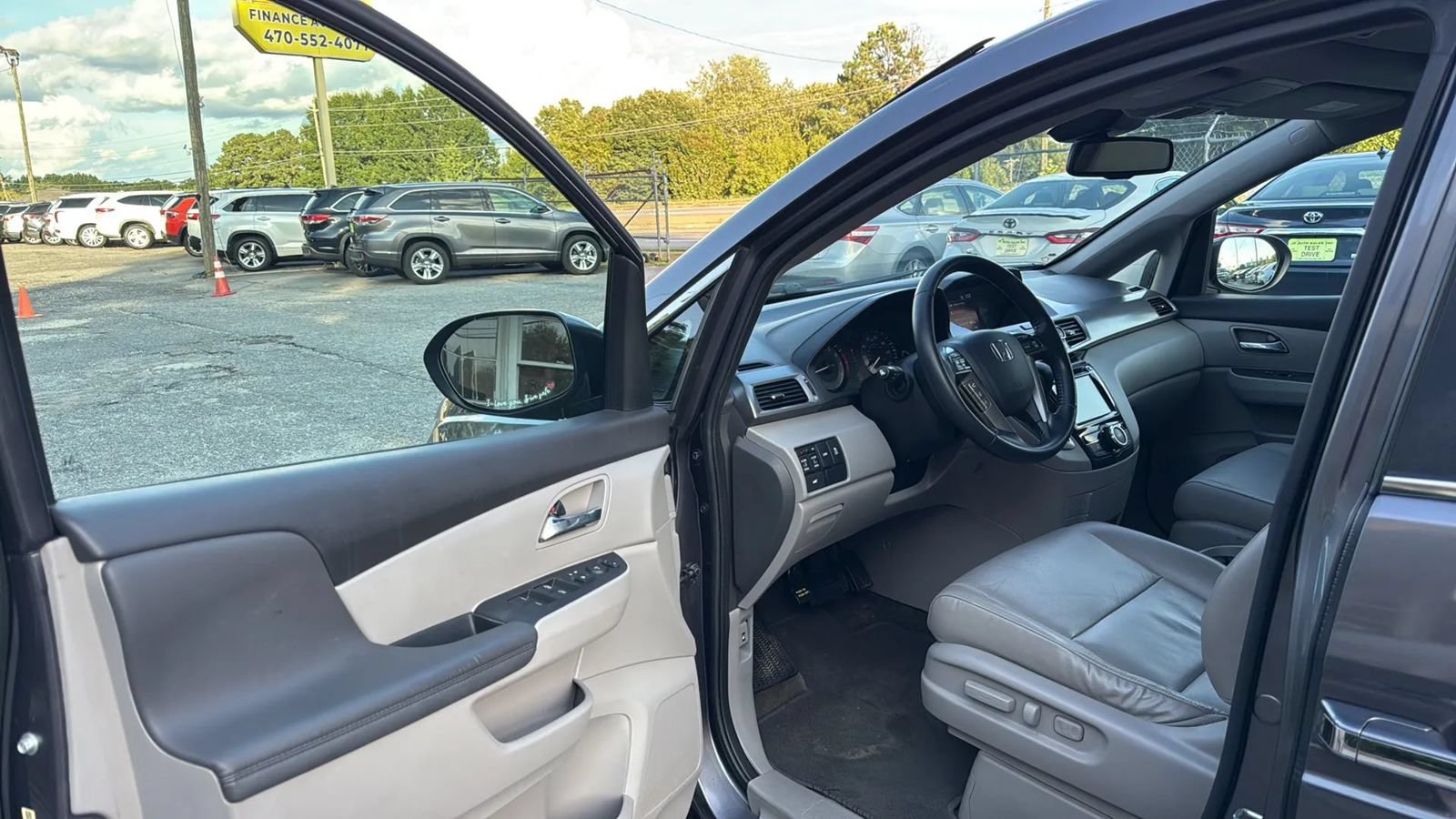 Used 2016 Honda Odyssey EX-L image 9