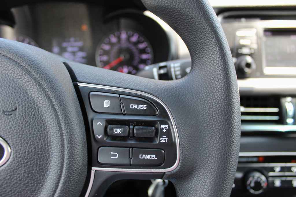 Used 2016 Kia Optima LX image 17