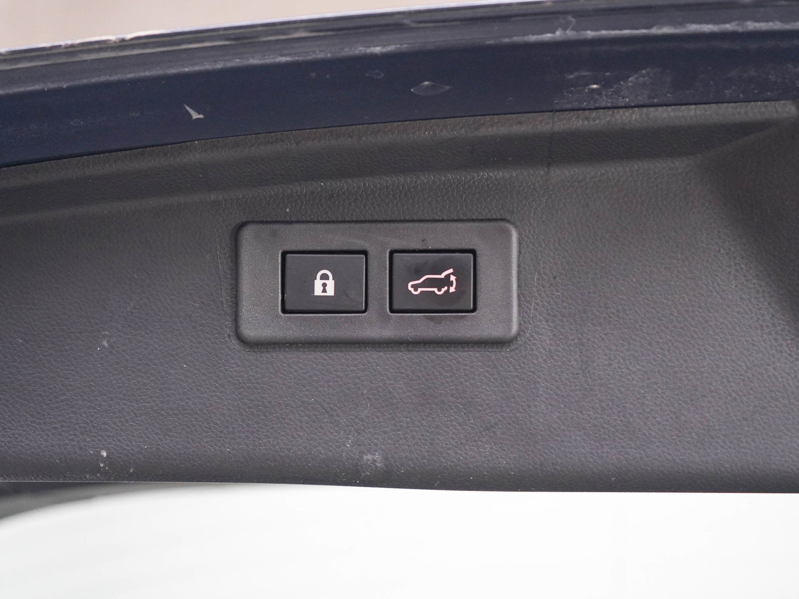 Used 2025 Subaru Outback Premium AWD/4WD image 17