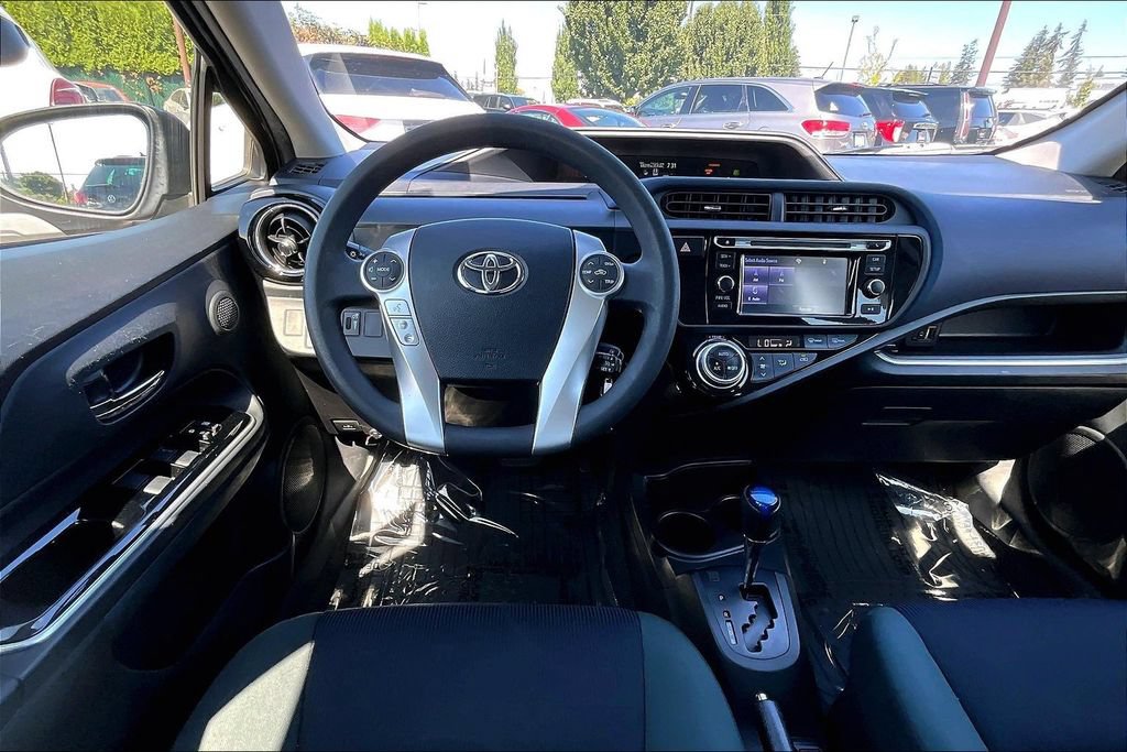 Used 2015 Toyota Prius C Two FWD image 7