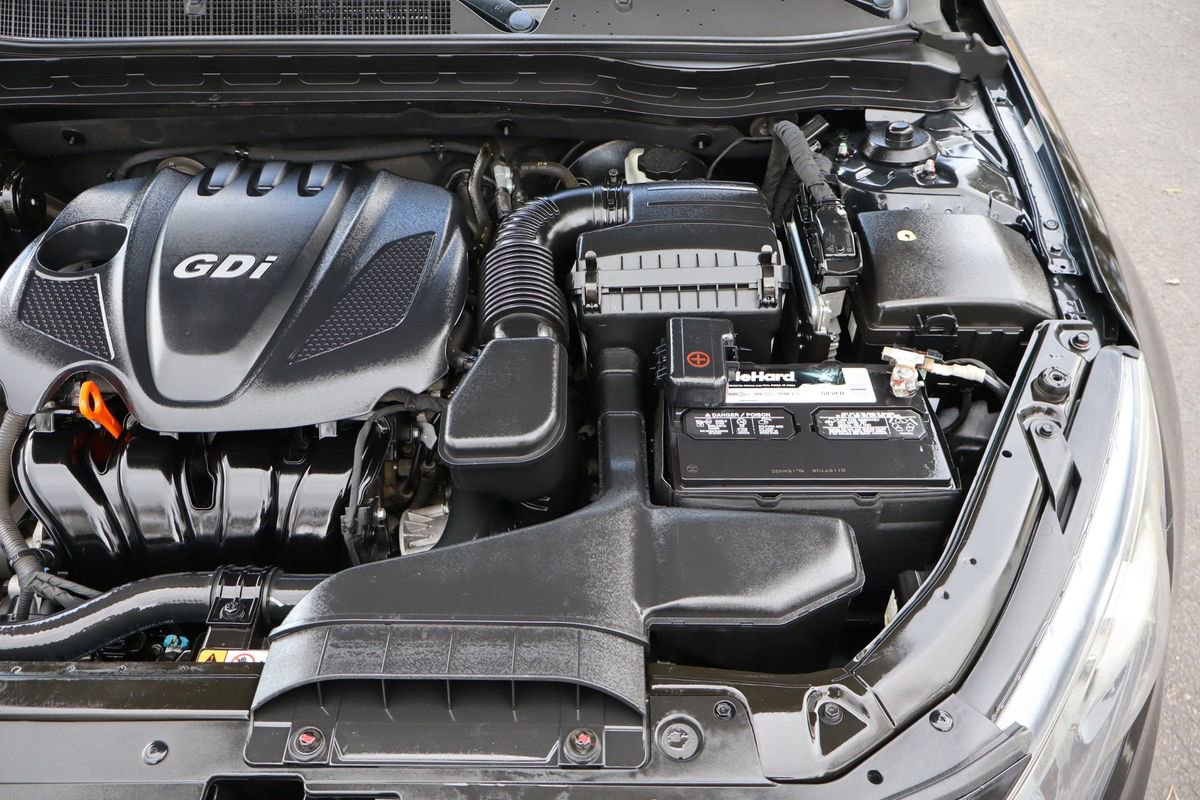 Used 2013 Kia Optima LX image 38