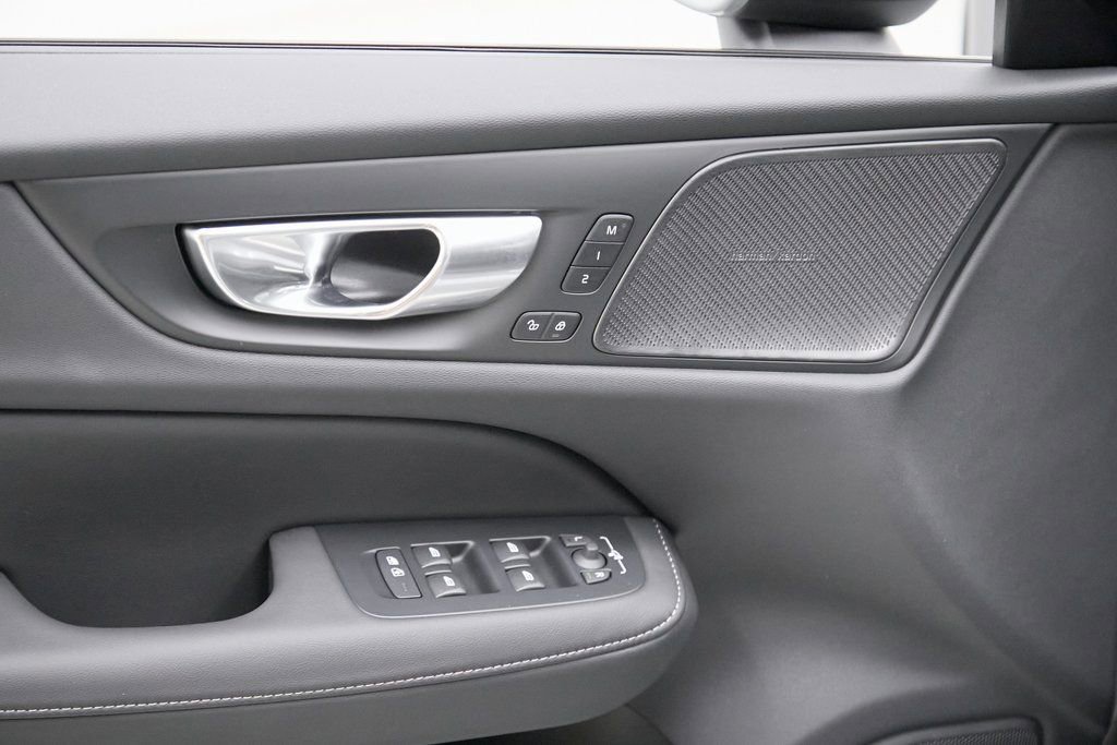 New 2026 Volvo V60 B5 Cross Country Ultra w/ Climate Package image 11