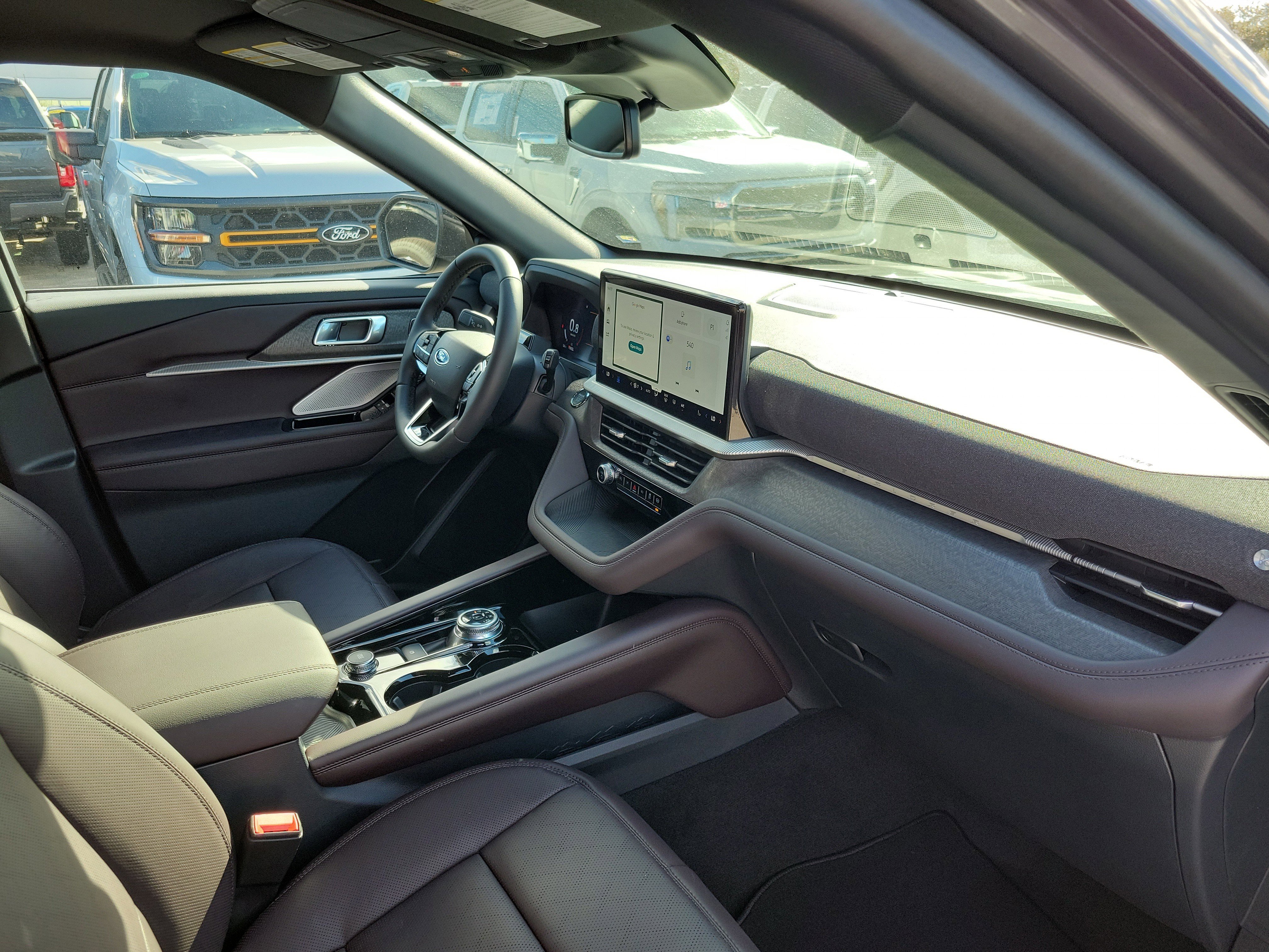 New 2026 Ford Explorer Platinum image 29