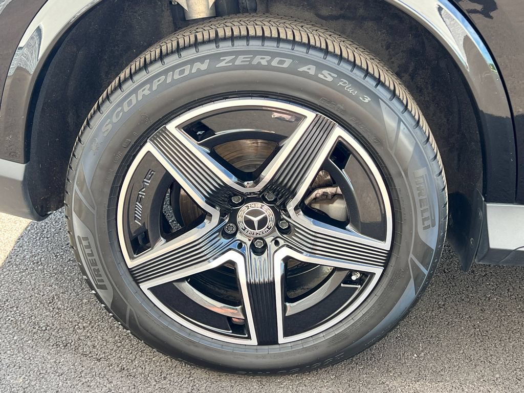 Used 2023 Mercedes-Benz GLC 300 4MATIC image 35