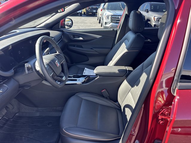 Used 2025 Buick Envista Avenir image 14