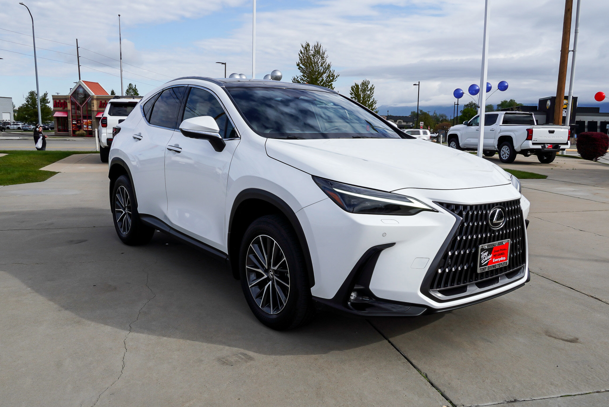 Used 2024 Lexus NX 350 AWD w/ Vision Package image 2