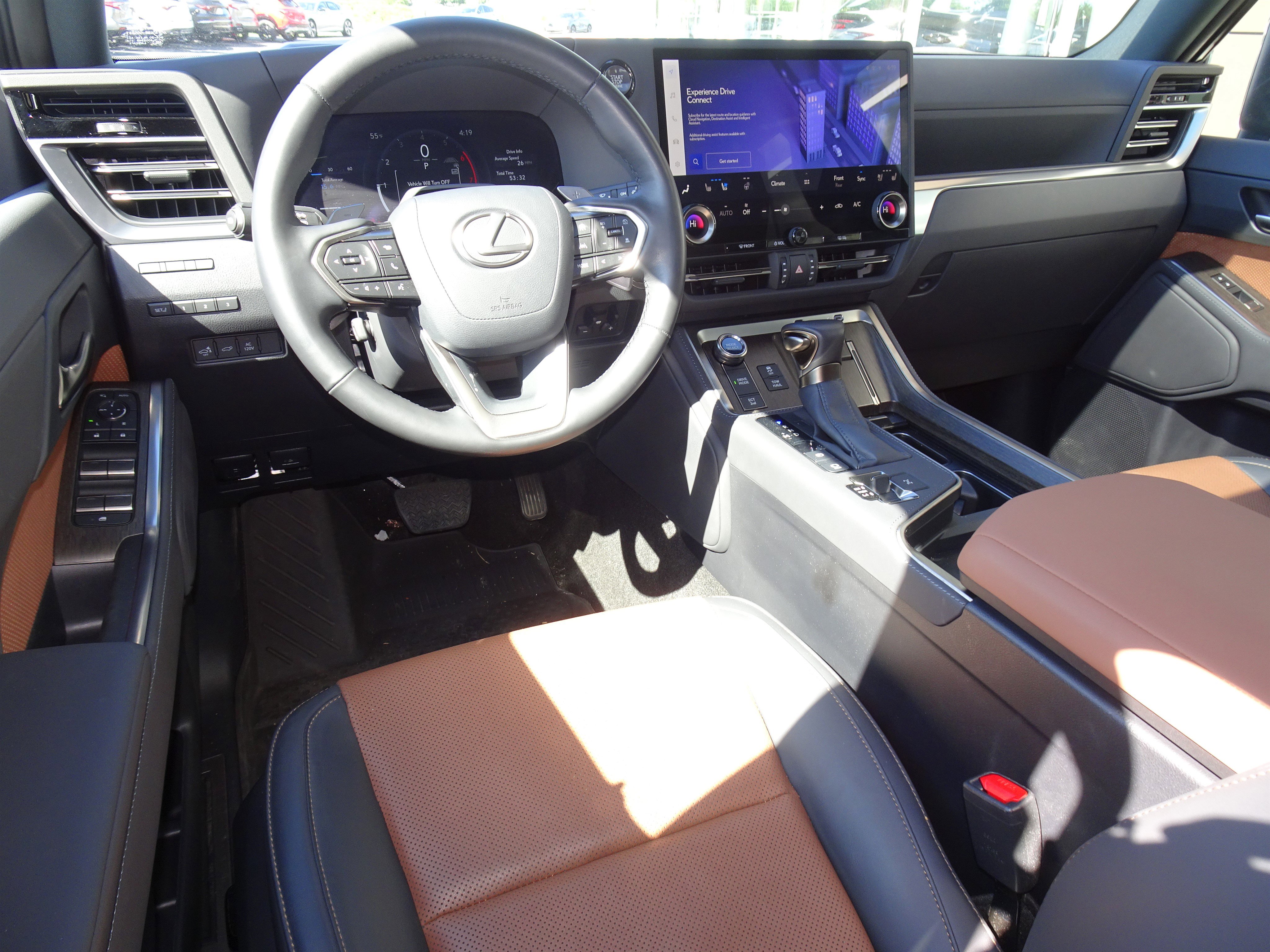 Used 2024 Lexus GX 550 w/ Accessory Package (2T) AWD/4WD image 15