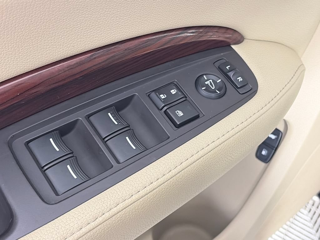 Used 2016 Acura MDX SH-AWD w/ Technology Package image 25