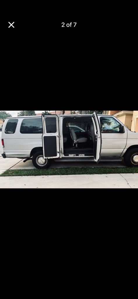 Used 2006 Ford E-350 and Econoline 350 XLT RWD image 6