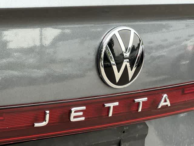 Used 2025 Volkswagen Jetta Sport FWD image 17