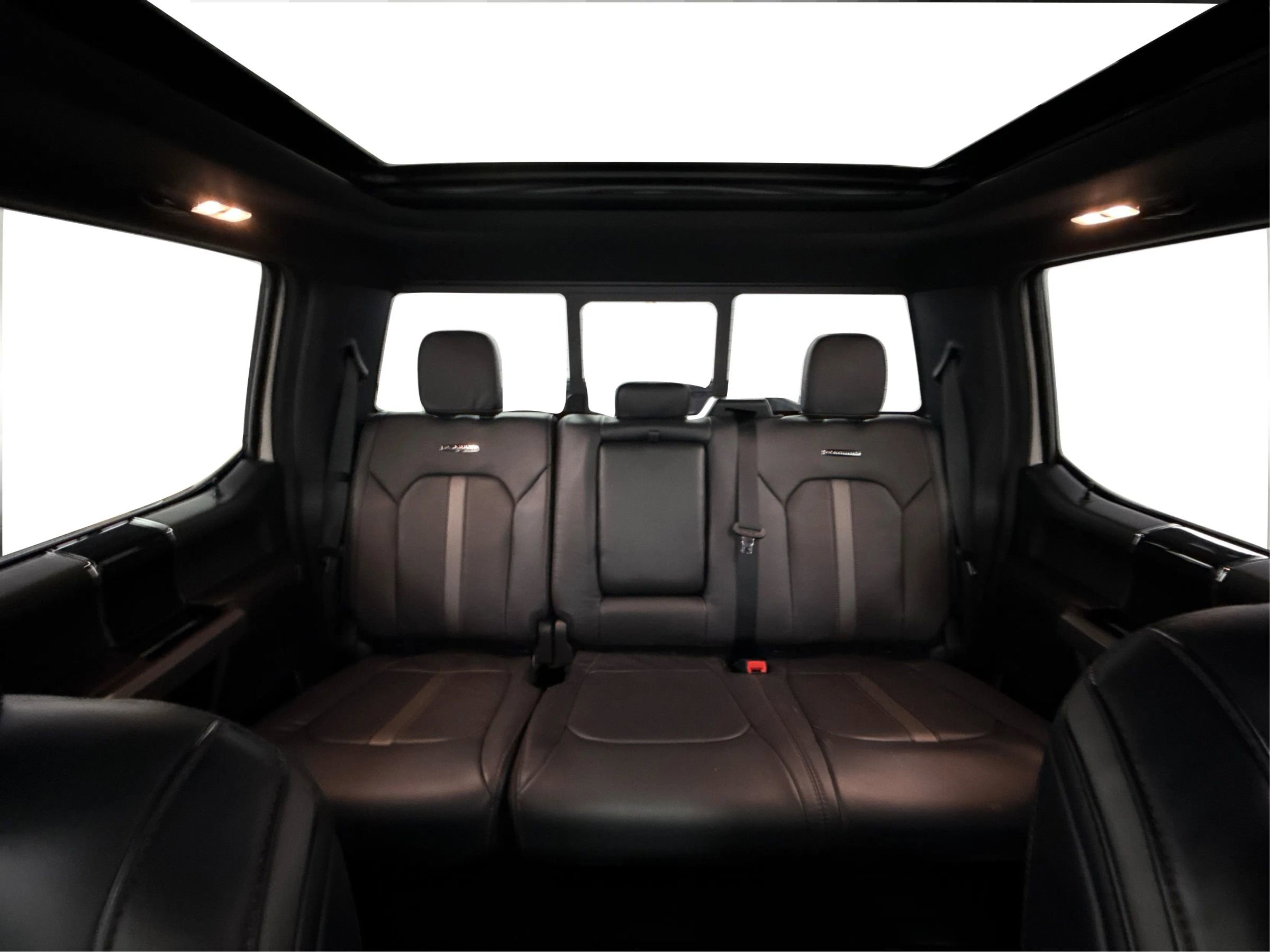 Used 2022 Ford F450 Platinum w/ FX4 Off-Road Package image 15