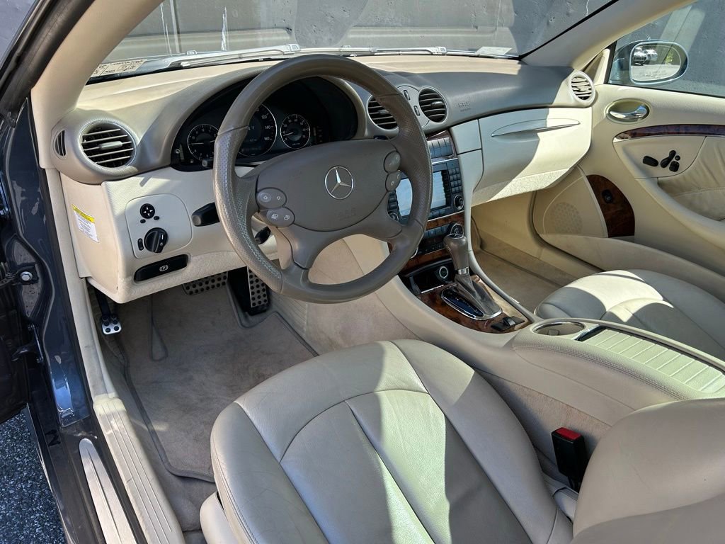 Used 2007 Mercedes-Benz CLK 550 Cabriolet image 4