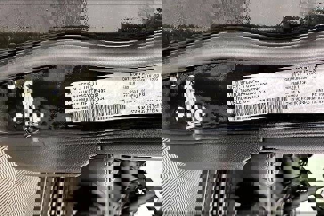 New 2026 Jeep Grand Cherokee L Laredo image 9