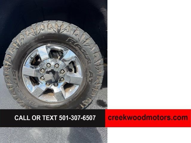 Used 2017 GMC Sierra 2500 SLT w/ Duramax Plus Package AWD/4WD image 18