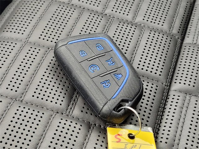 Used 2025 Cadillac Escalade ESV V image 25