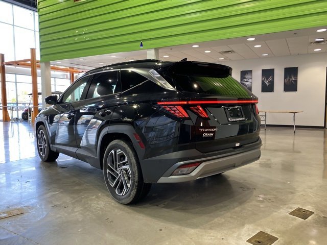 New 2025 Hyundai Tucson Limited image 6