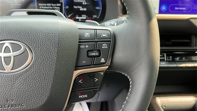 Used 2025 Toyota Crown Platinum image 13