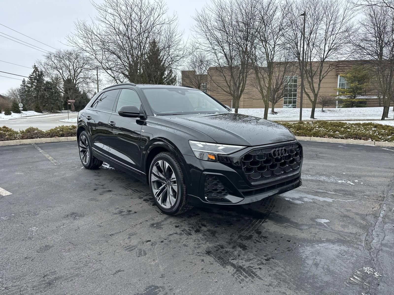 New 2026 Audi Q8 Premium Plus