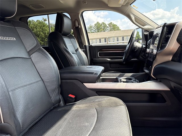 Used 2024 RAM 3500 Laramie image 13