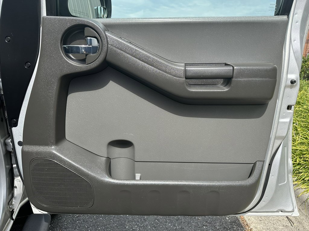 Used 2008 Nissan Xterra S image 32