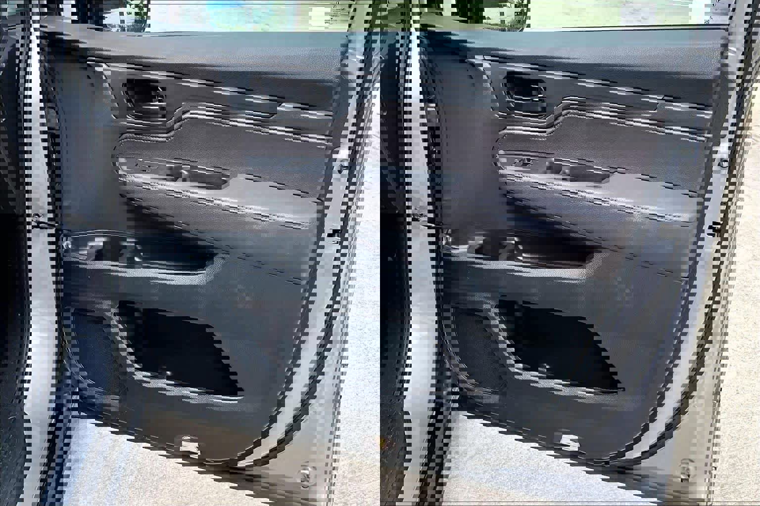 Used 2018 Honda Odyssey EX image 23