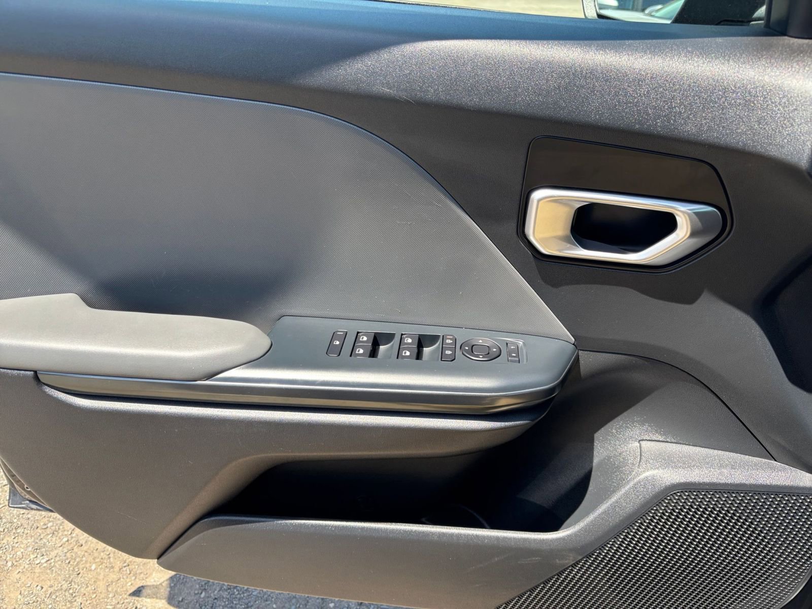 Used 2025 Kia K4 FWD image 18