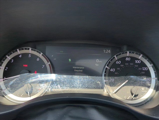 Used 2025 Toyota Highlander XLE AWD/4WD image 19