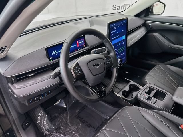 Used 2025 Ford Mustang Mach-E Select RWD image 9