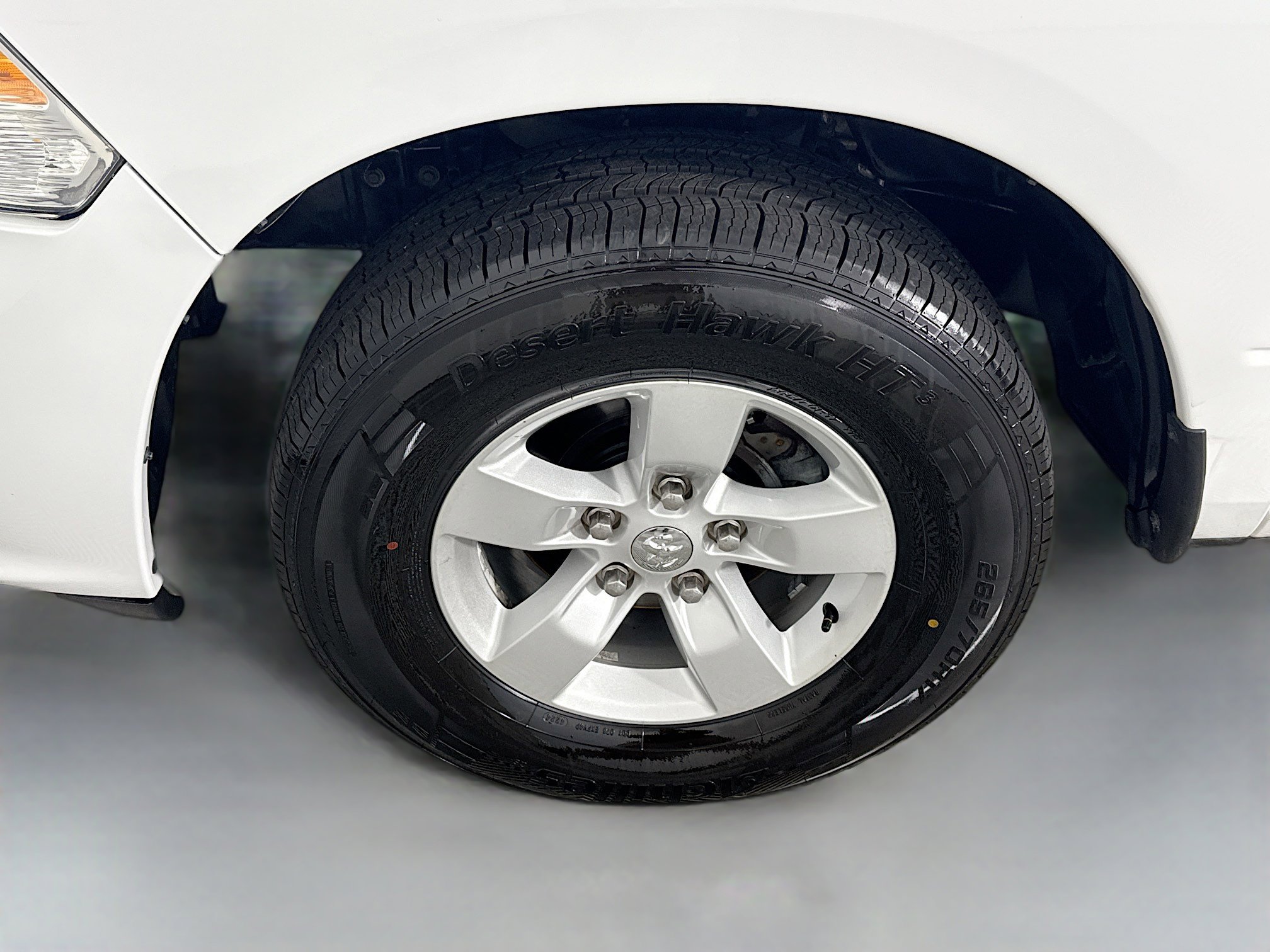 Used 2018 RAM 1500 Express image 37