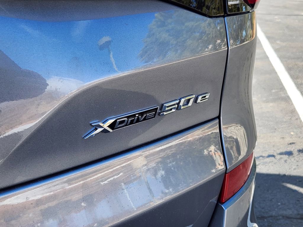 New 2026 BMW X5 xDrive50e image 21