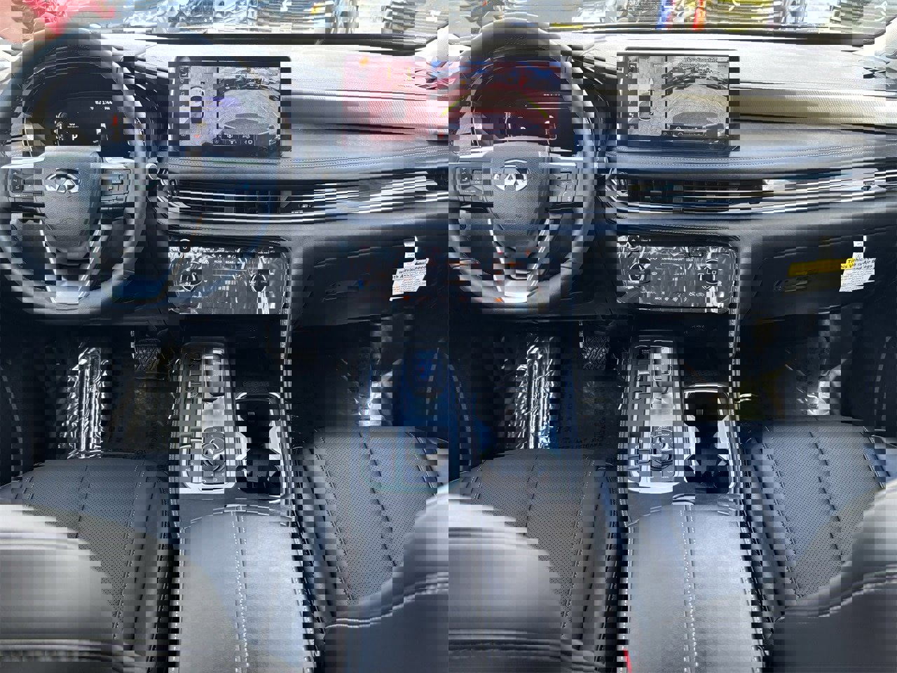 New 2026 INFINITI QX60 Luxe image 16