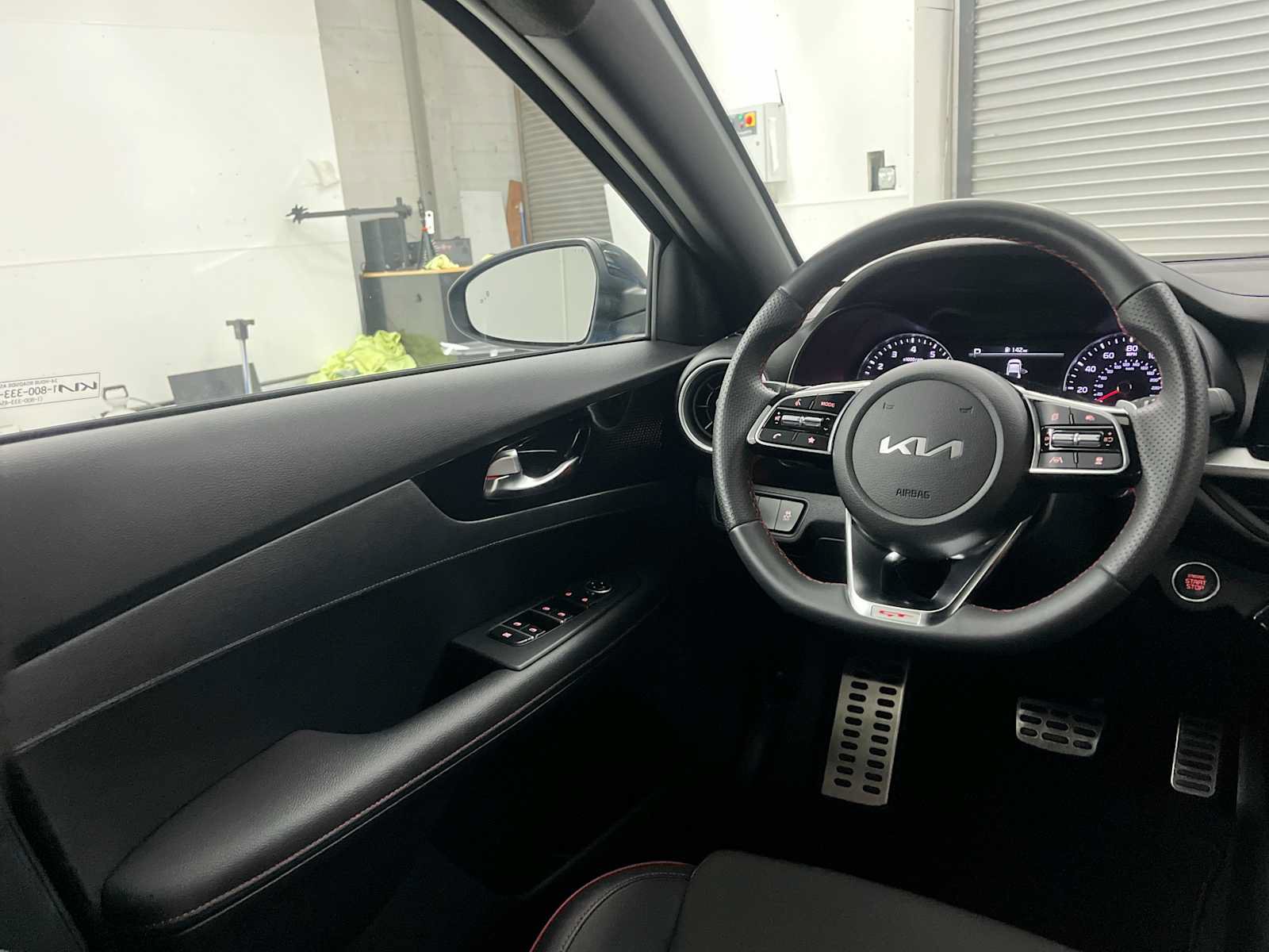 Used 2023 Kia Forte GT FWD image 15
