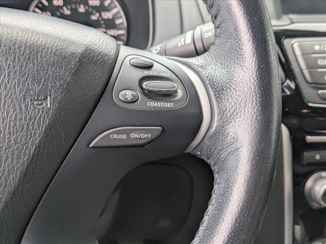 Used 2019 Nissan Pathfinder SV FWD image 15