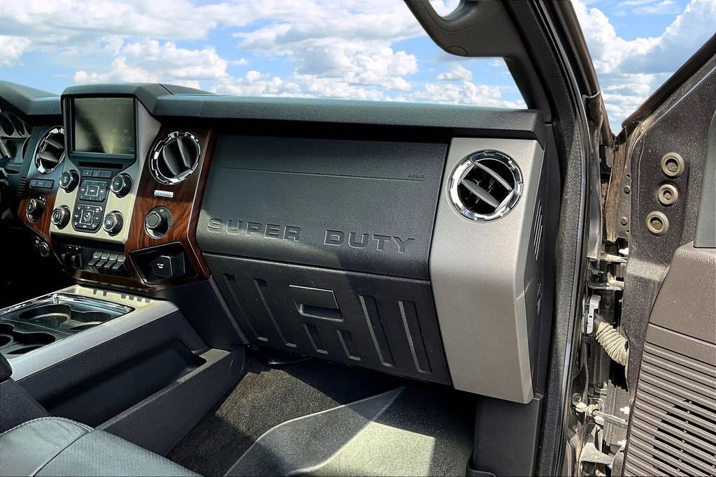 Used 2016 Ford F350 Lariat w/ Lariat Ultimate Package image 27
