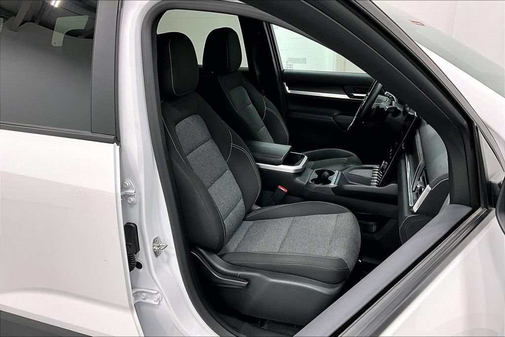 Used 2025 GMC Terrain Elevation FWD image 9