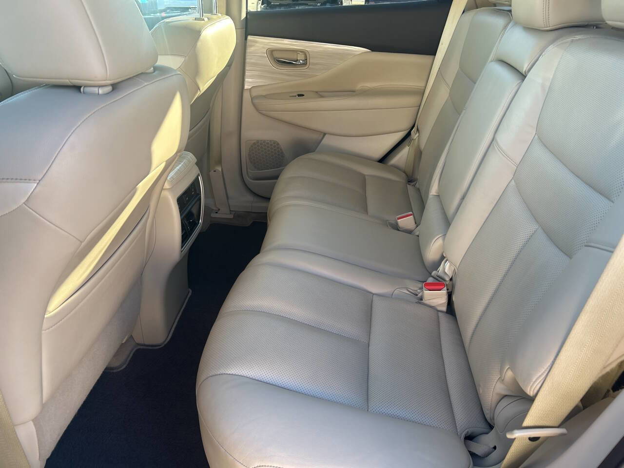 Used 2015 Nissan Murano Platinum w/ Platinum Technology Package image 16