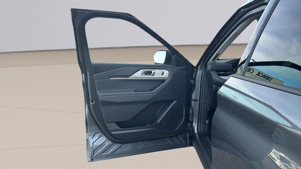 New 2026 Ford Explorer Active image 20