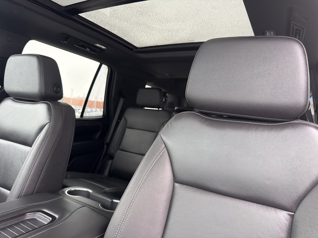 Used 2024 Chevrolet Tahoe LT w/ LT Signature Package image 27