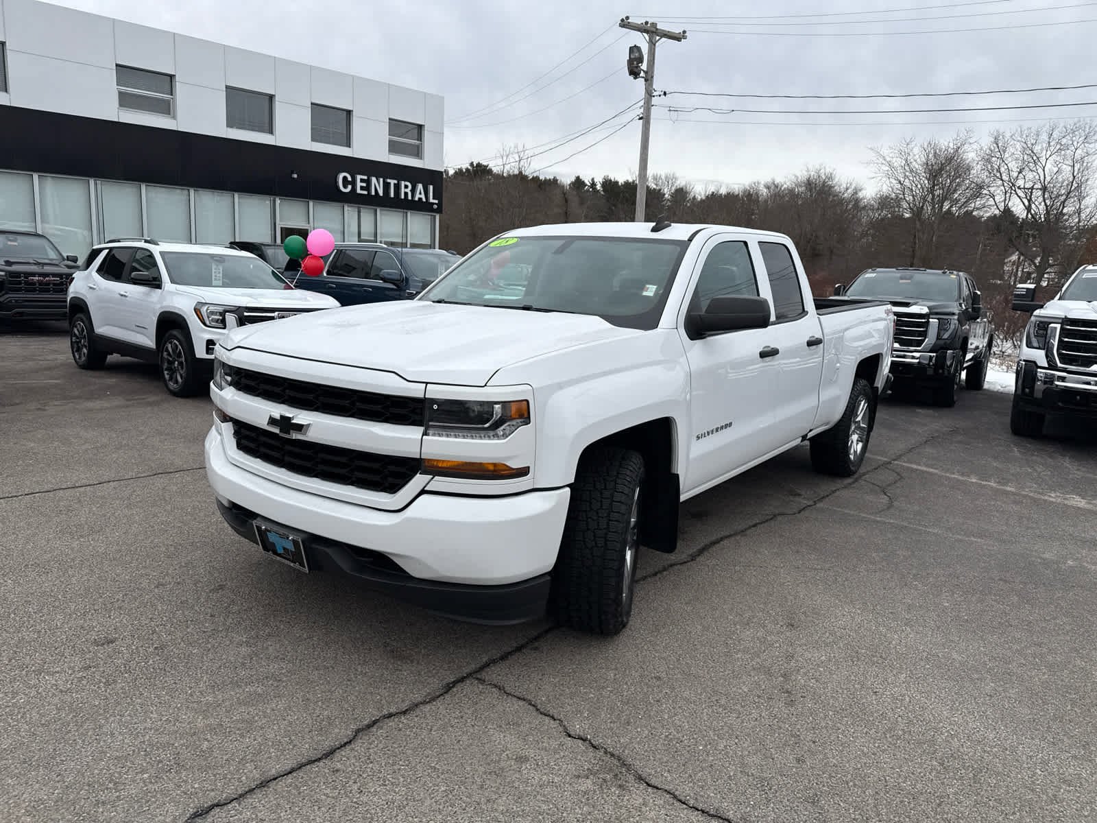 Used 2018 Chevrolet Silverado 1500 Custom w/ Custom Value Package AWD/4WD image 3