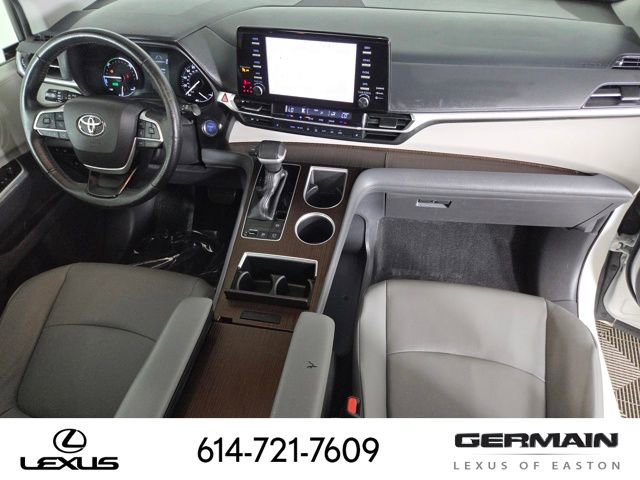 Used 2021 Toyota Sienna XLE FWD image 31