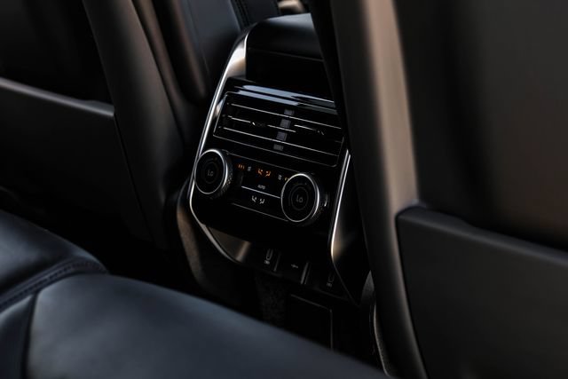 New 2026 Land Rover Range Rover SE AWD/4WD image 47