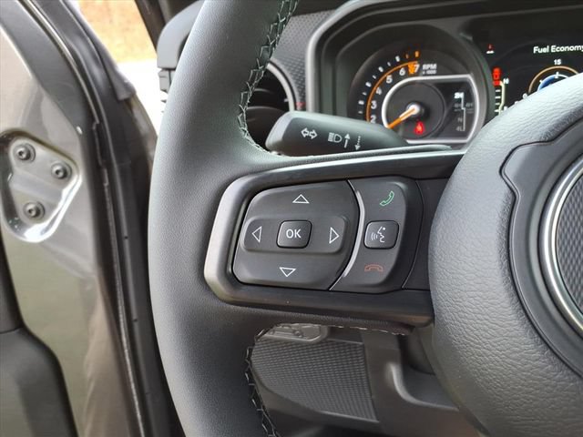 Used 2026 Jeep Gladiator Rubicon AWD/4WD image 19