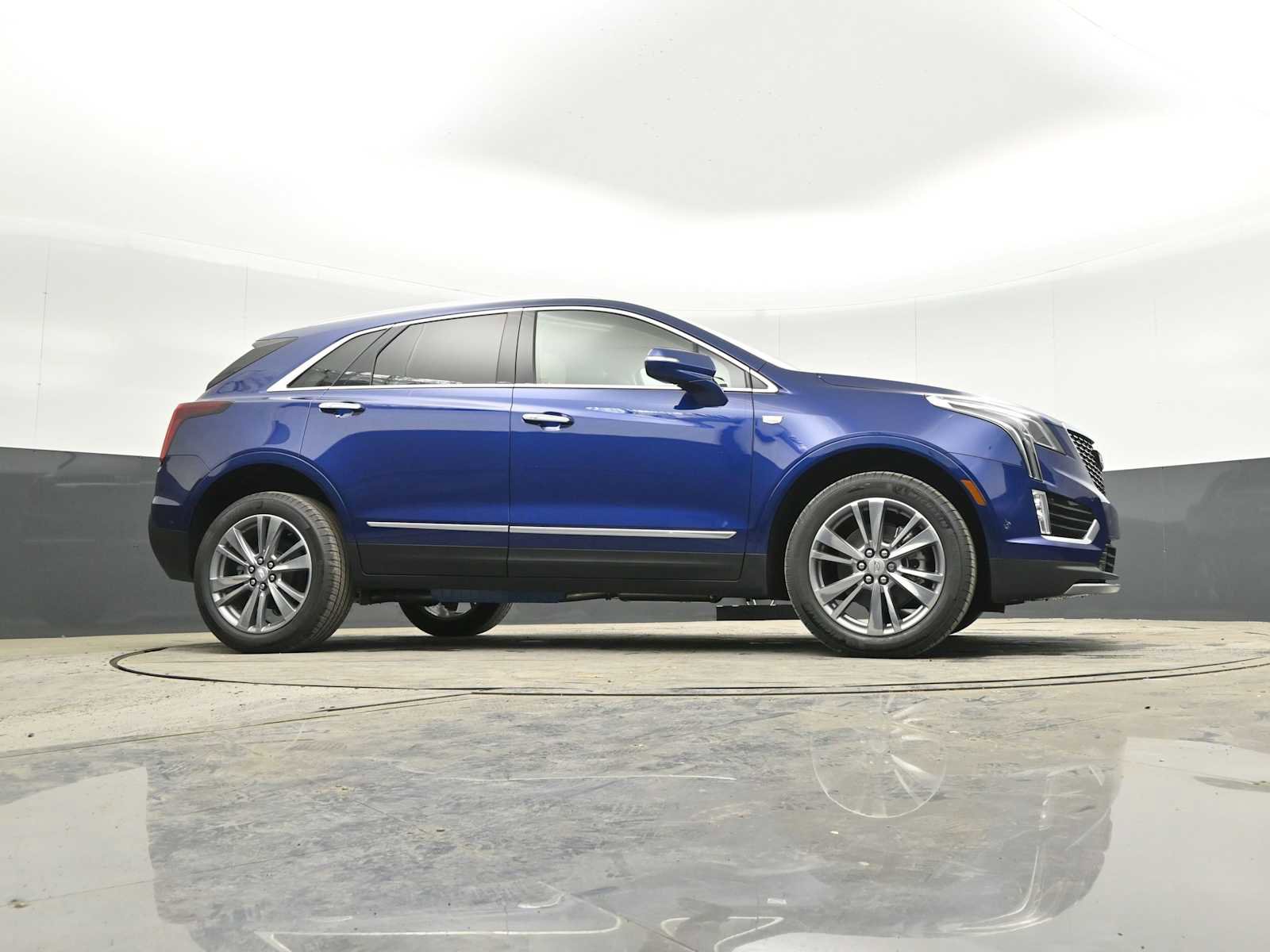 New 2025 Cadillac XT5 Premium Luxury w/ Technology Package image 42
