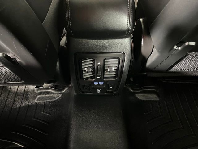 Used 2022 Dodge Durango GT image 40