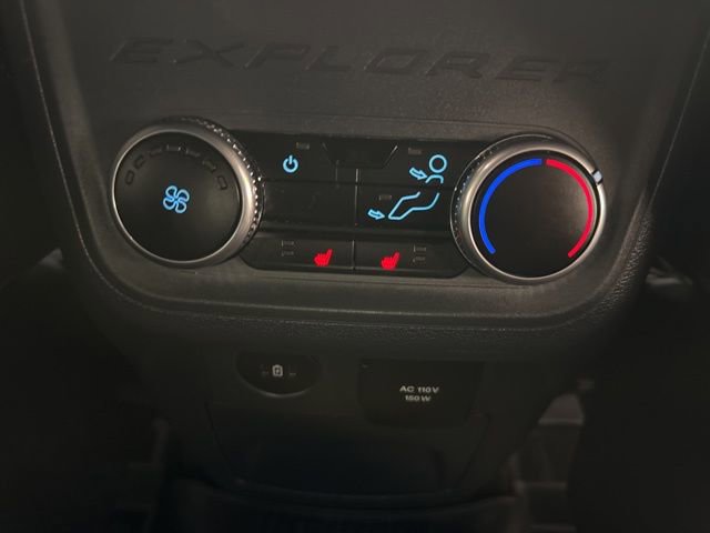Used 2025 Ford Explorer ST-Line w/ Premium Package image 13