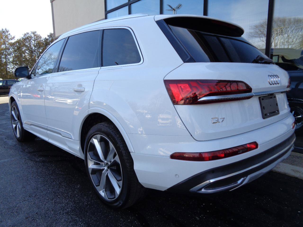 Used 2023 Audi Q7 3.0T Premium Plus w/ Premium Plus Package image 7
